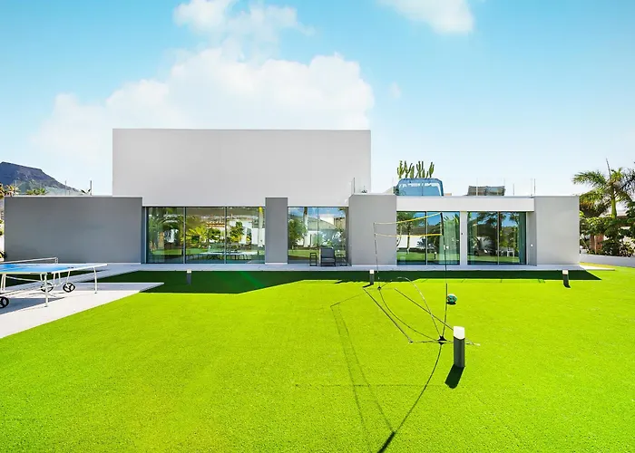 Villa Luxury With Heated Pool & Jacuzzi Near Golf Costa Adeje (Tenerife)