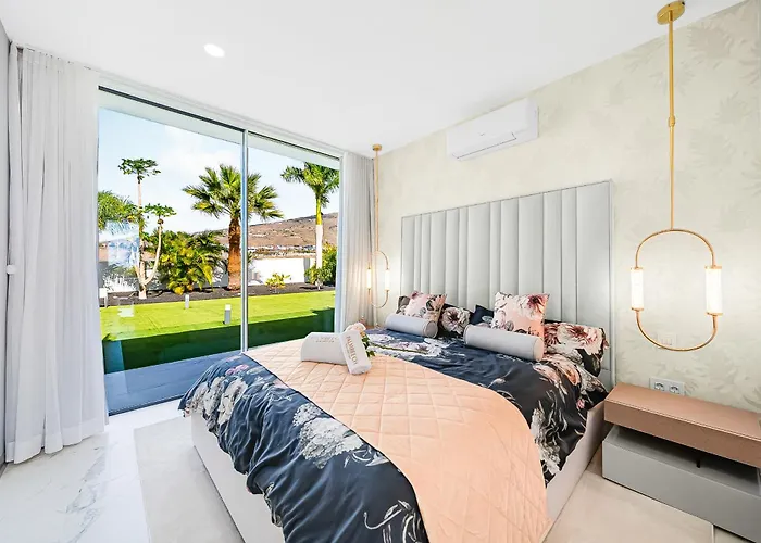 Luxury With Heated Pool & Jacuzzi Near Golf Costa Adeje (Tenerife)