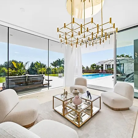 Luxury With Heated Pool&jacuzzi Near Golf Willa