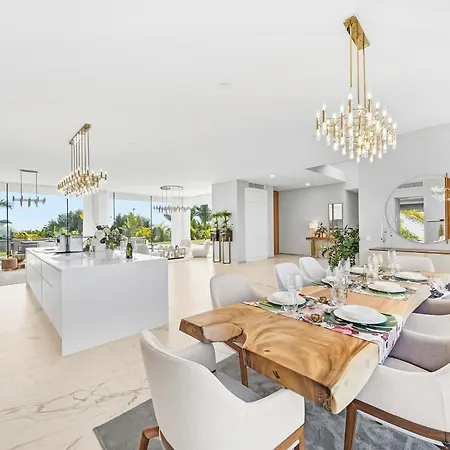 Willa Luxury With Heated Pool&jacuzzi Near Golf