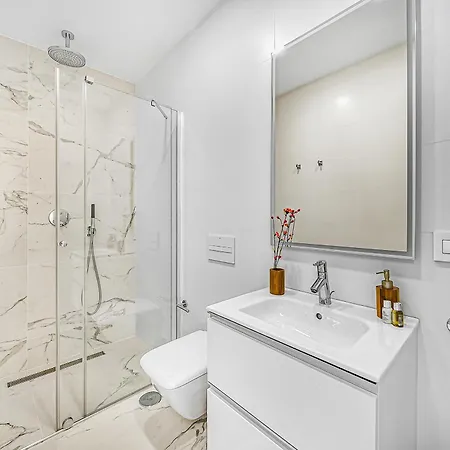 Luxury With Heated Pool & Jacuzzi Near Golf Vila *