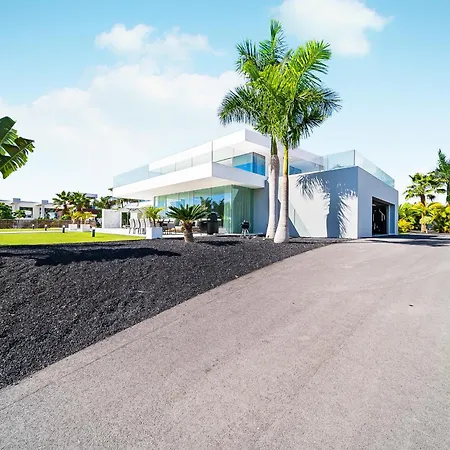 Luxury With Heated Pool&jacuzzi Near Golf *