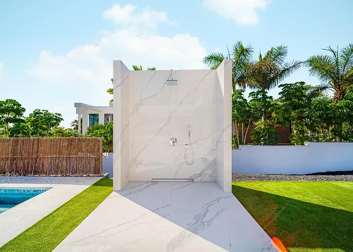 Luxury With Heated Pool & Jacuzzi Near Golf Costa Adeje (Tenerife)