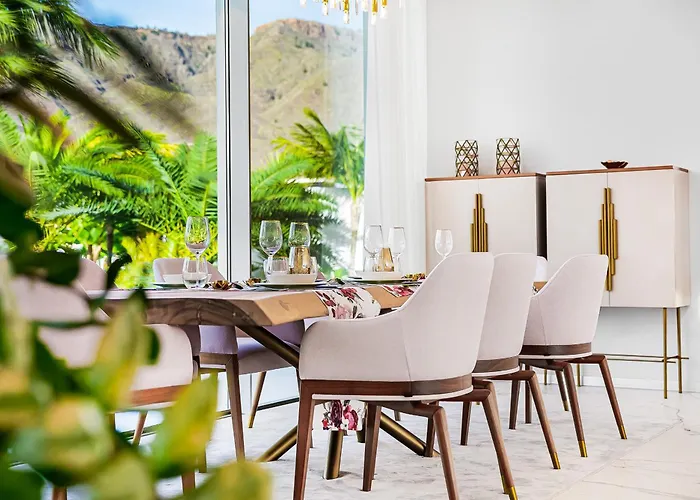 Vila Luxury With Heated Pool & Jacuzzi Near Golf *