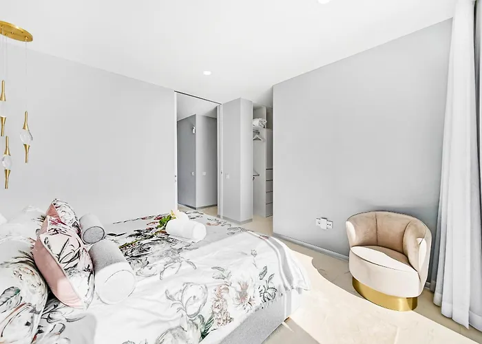 Luxury With Heated Pool & Jacuzzi Near Golf 阿德耶