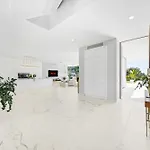Luxury With Heated Pool & Jacuzzi Near Golf Villa