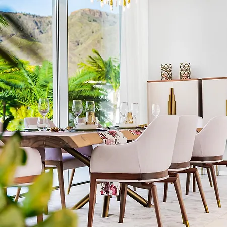 فيلة Luxury With Heated Pool & Jacuzzi Near Golf *