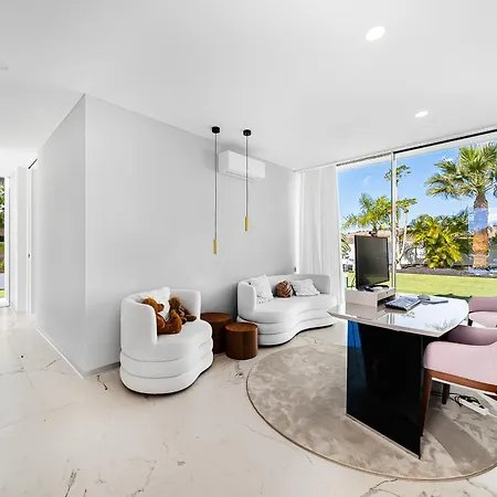 Luxury With Heated Pool & Jacuzzi Near Golf * Costa Adeje